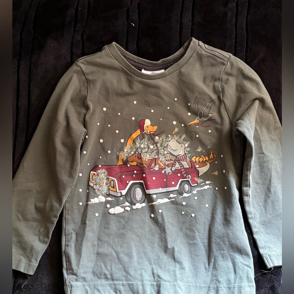 Boy’s clothes
